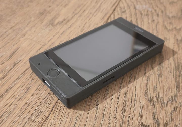 Alors lycéen, il crée un smartphone !